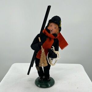 Byers Choice Caroler “Boy Chimney Sweep” (11”)